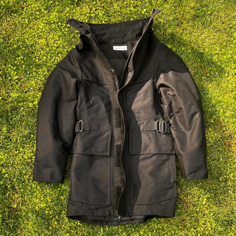 Balenciaga Hourglass Incognito Trench ss2019